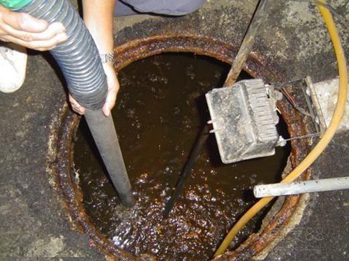 新祺周隔油池清理