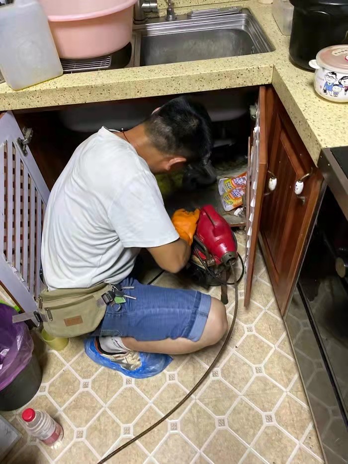 新祺周通下水道